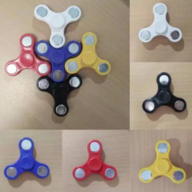 

BARU Fidget Spinner / FLIP Spinner anti strees JKPA20