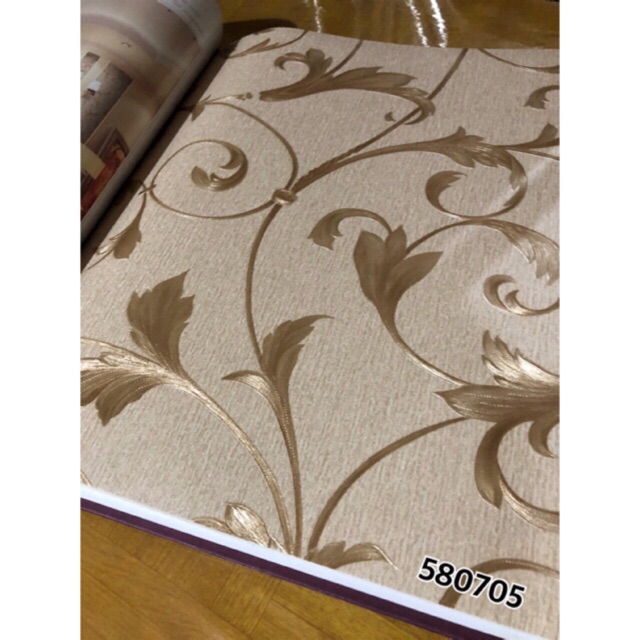 Wallpaper Dinding motif  Ulir  Daun  Coklat Gold Elegan 