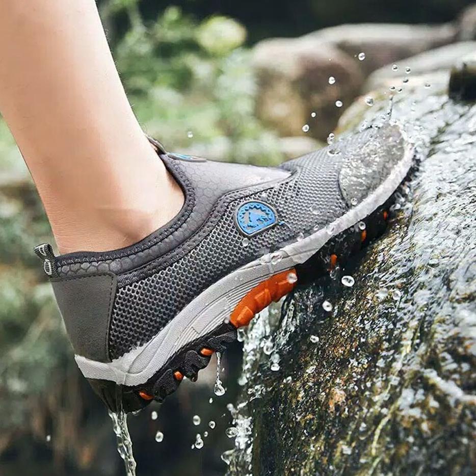 Special Price.. Dr. COBBLER Sepatu Slip On Pria Sneakers Casual Import Original Kamel Shoes Kets Cow