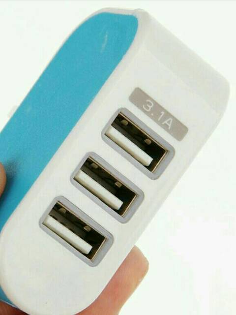 TRAVEL CHARGER LED 3USB