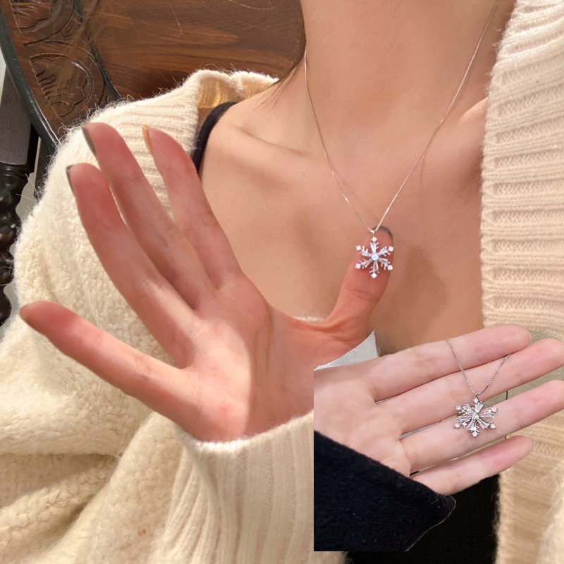 Kalung Rantai Desain Snowflake Untuk Sweater