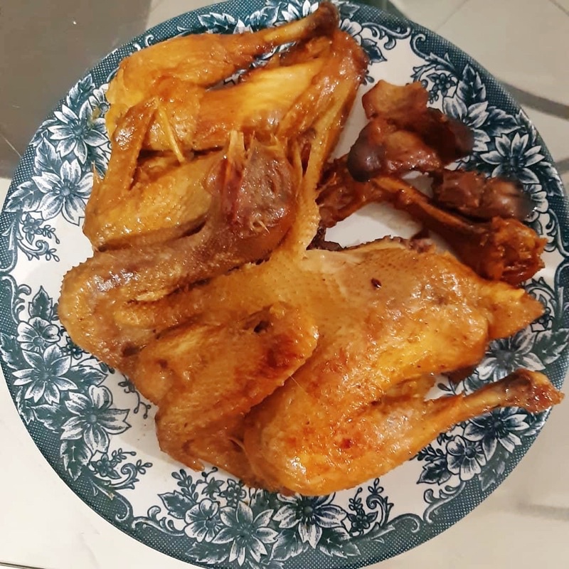 

Ayam Goreng Kalasan / Ayam tretes / Ayam kalasan manis - Frozen (1 ekor)