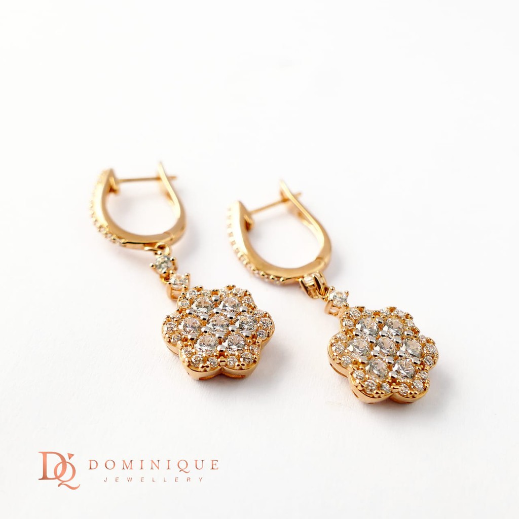 

Anting Emas Sekar Cut Meyriska Paras Collection 3AZ0404