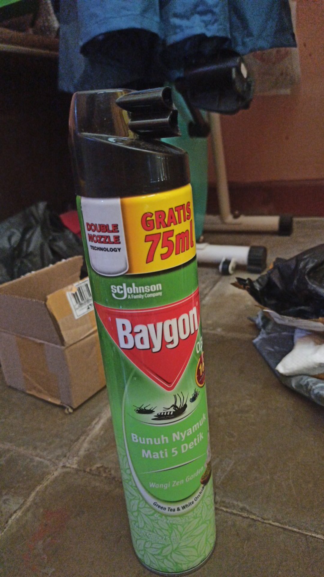 Baygon 600ml Gratis 7ml Green Tea Spray