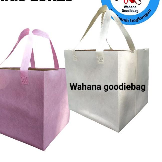 

TAS SPUNBOND LIPAT SAMPING BOK HAJATAN 25x25 1LSN 12PCS