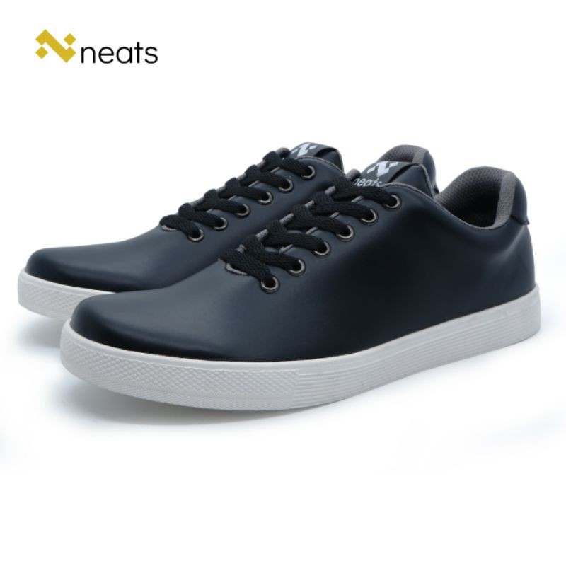 Sepatu Neats n011
