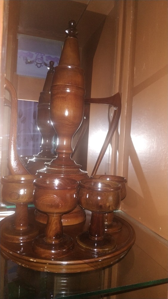 Teko Hias Aladin Dari Kayu Jati