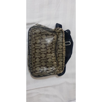 Tas Elle selempang slingbag preloved