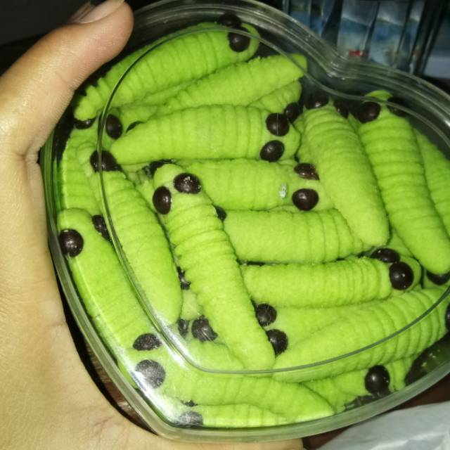 

Kue kering ulat bulu rasa susu / caterpillar cookies