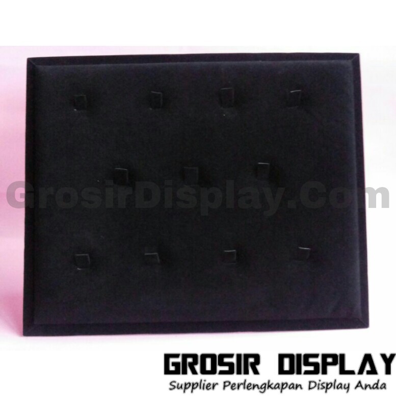 Pajangan Aksesoris Serbaguna Koleksi Fashion Display Rak Tempat Pajangan Bros Kail Gantungan Bross