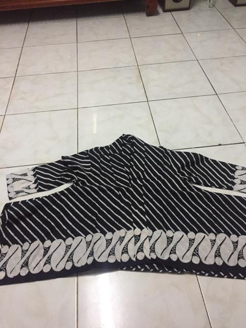 Atasan Batik Solo Wanita Kartini Line Soft Warna Blue  Red Dan Black Catton Cap