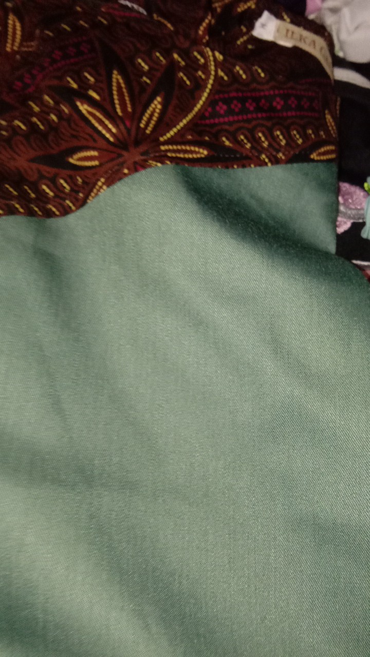 Atasan Batik Wanita Belinda Blossom 4108