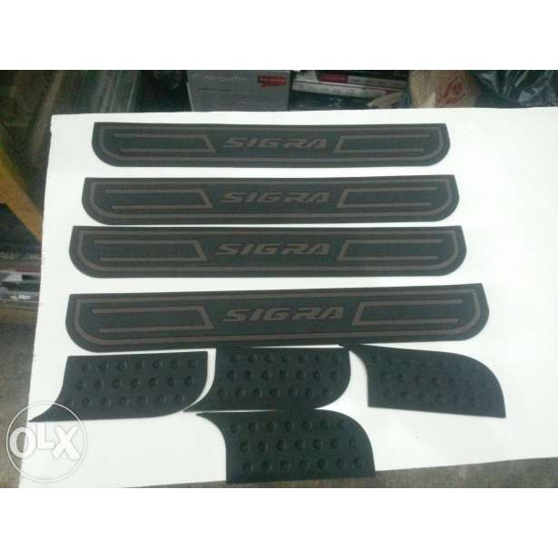 Sillplate Pintu Samping Mobil Toyota Calya