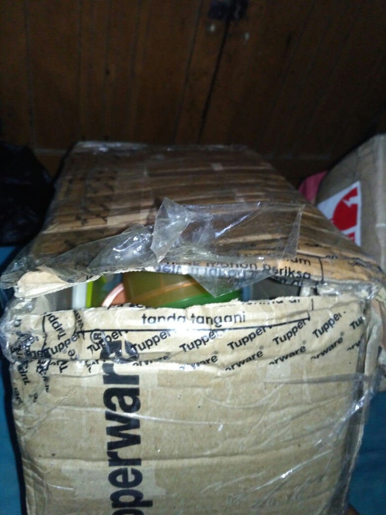 Wadah Mini Tupperware Bekas