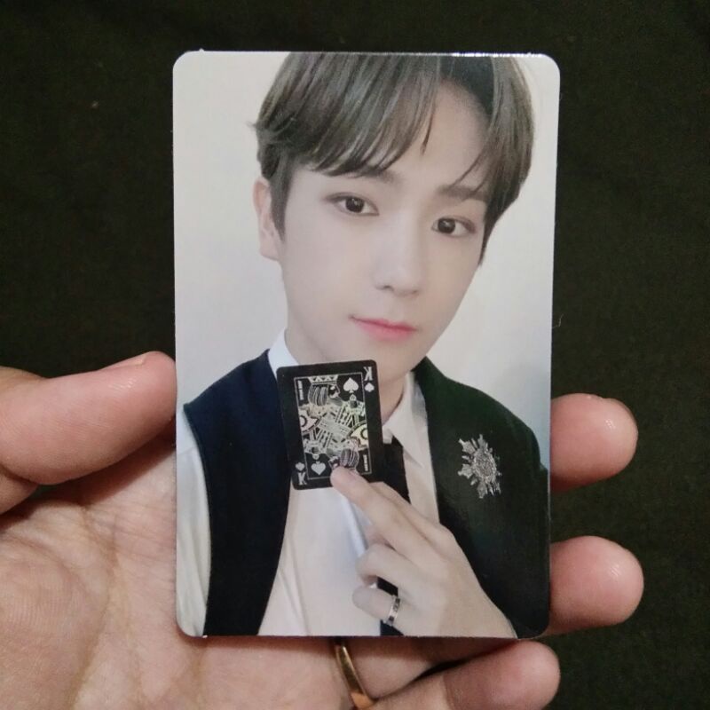 PHOTOCARD THE BOYZ RTK HYUNJAE AIRPOD CASE PC MD ROAD TO KINGDOM OFFICIAL