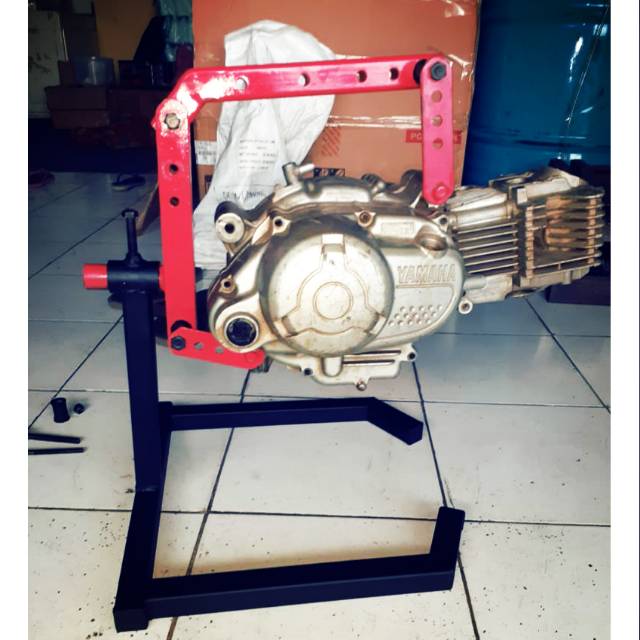 Engine Stand Alat Dudukan Mesin Motor Universal Bebek matic sport