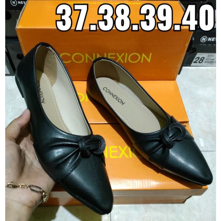 Sepatu Kerja Wanita Connexion Sepatu Hitam Flat shoes kode L3LI