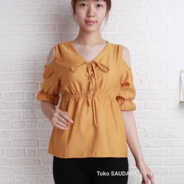 Cutout shoulder rope (blouse coutout shoulder)