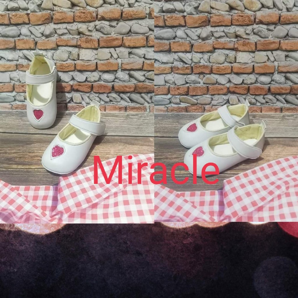 COD Cinta Sepatu Anak Baby Sepatu Anak Prewalker Sepatu Bayi Perempuan 0 6 Bulan Prewalker Bayi