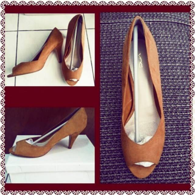 VNC Heels
