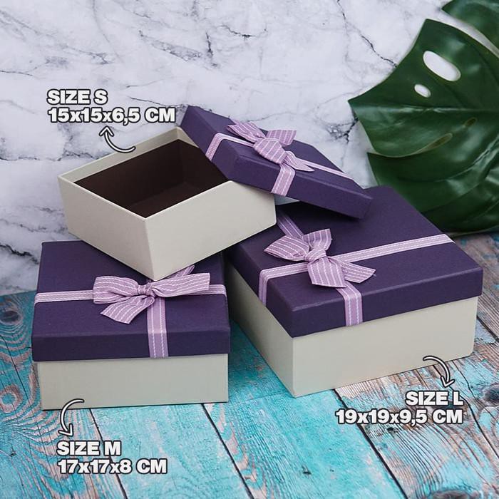 

PROMO - Kotak Kado Parcel Motif Pita 3 Size - Gift Box Untuk Hadiah Premium - S