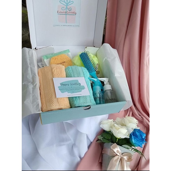 Hampers bath set / toiletries / Hampers wedding / Travel bath Set /Alat mandi / Couple Hampers