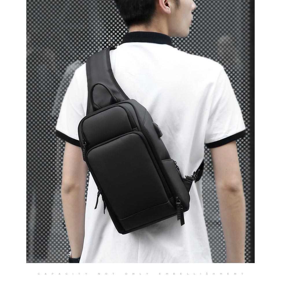 ROWE Tas Selempang Fashion Sling Bag Pria with USB Charger Slot - 8292