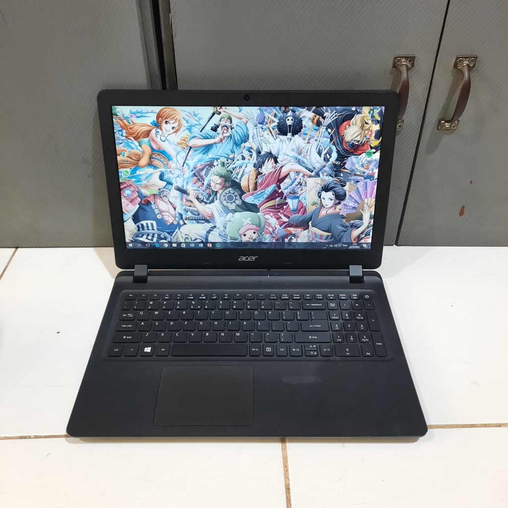 Laptop Acer ES1-572, Intel Core i3-6100U, Gen 6Th, Ram 4Gb, HDD 1Tb