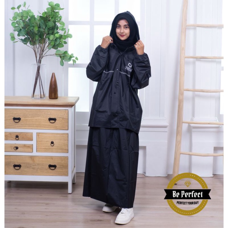 Jas Hujan Wanita Rok Mantel Hujan Setelan Baju dan Rok Dewasa Raincoat Tebal Kuat Anti Rembes merk Masela