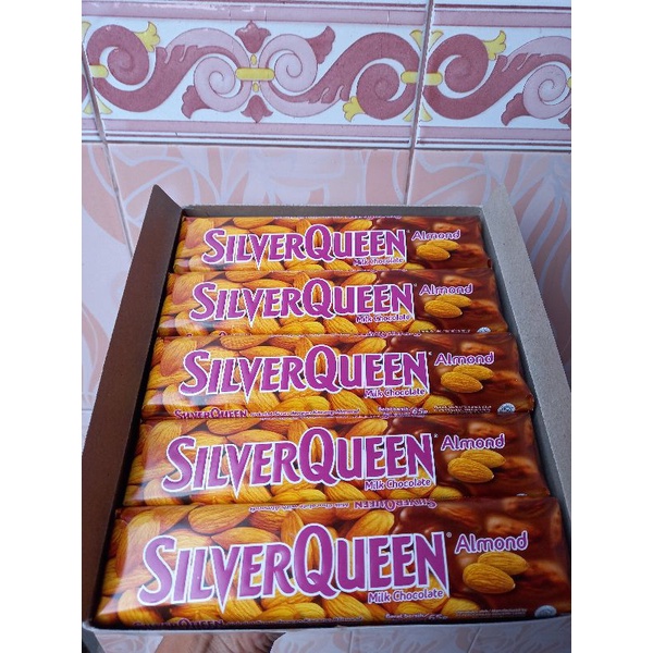 

Silverqueen Almond 65g