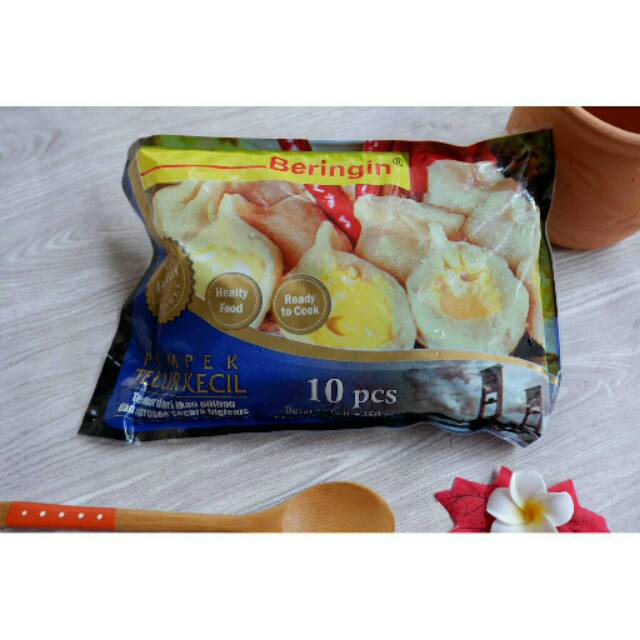 

Pempek telur kecil