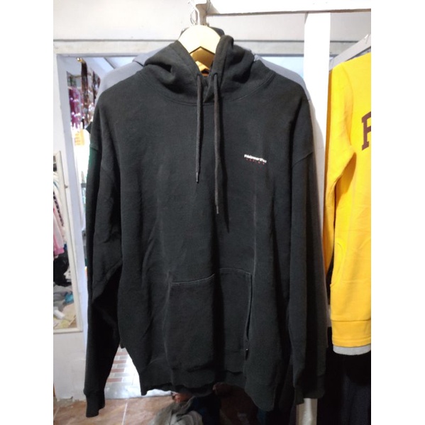 hoodie thisisneverthat second