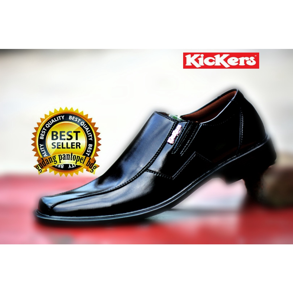 best seller sepatu kerja formal kickers hitam