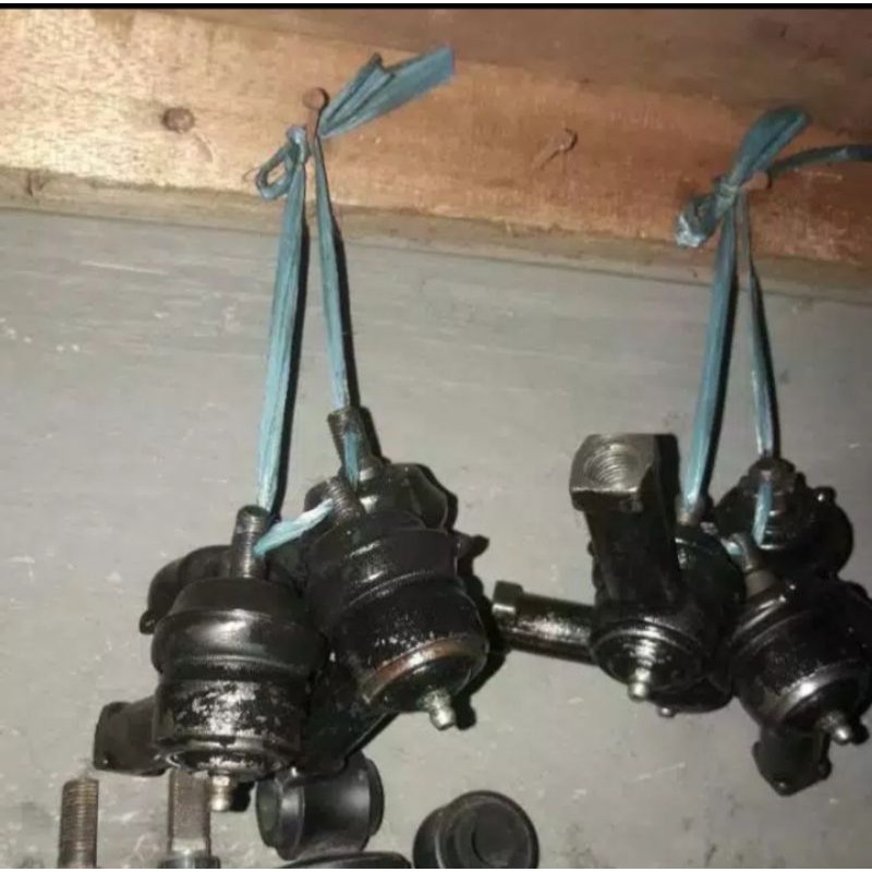 tie rod Mitsubishi L300 original 1set kanan kiri 2pcs