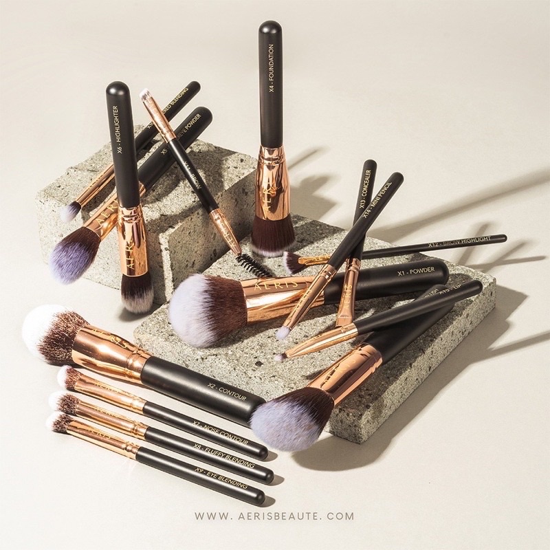 (READY) AERIS BEAUTE Onyx 15 Face &amp; Eye Brush Set 2.0 ORIGINAL