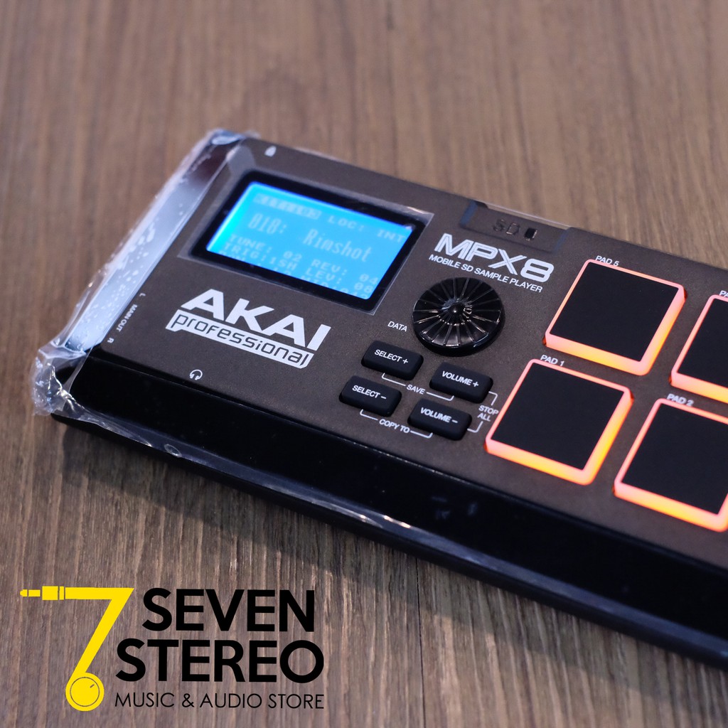 Akai MPX8 Mobile SD Sample Player