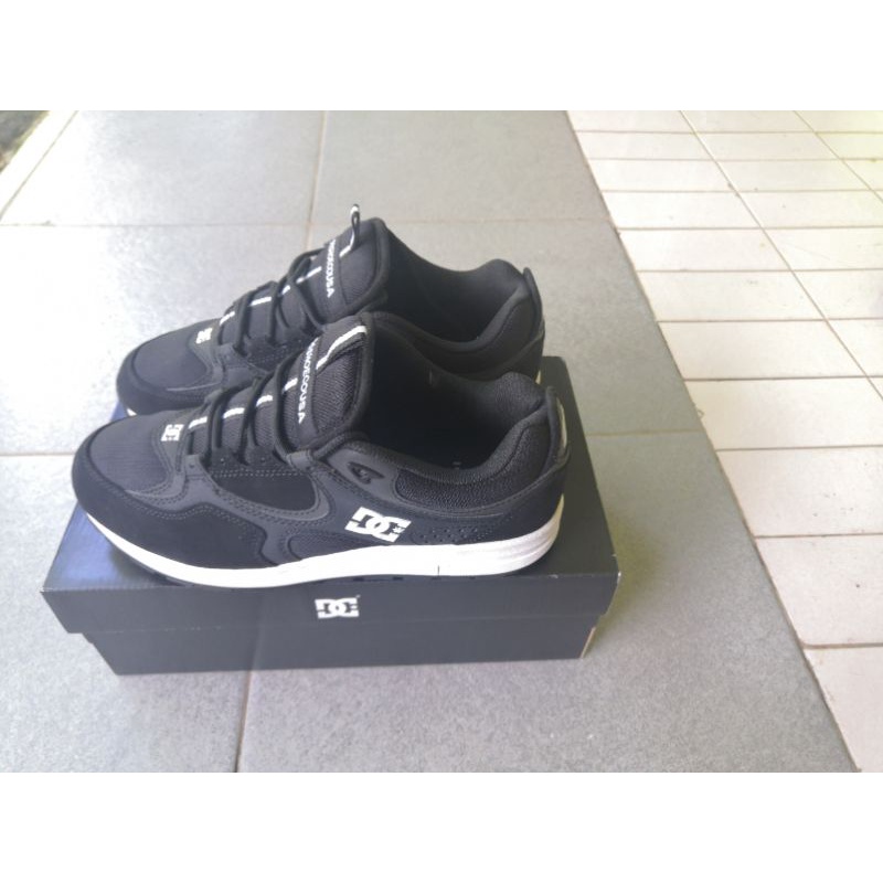 DC kalis Lite M (ADYS10029-BLW) Black Sneakers