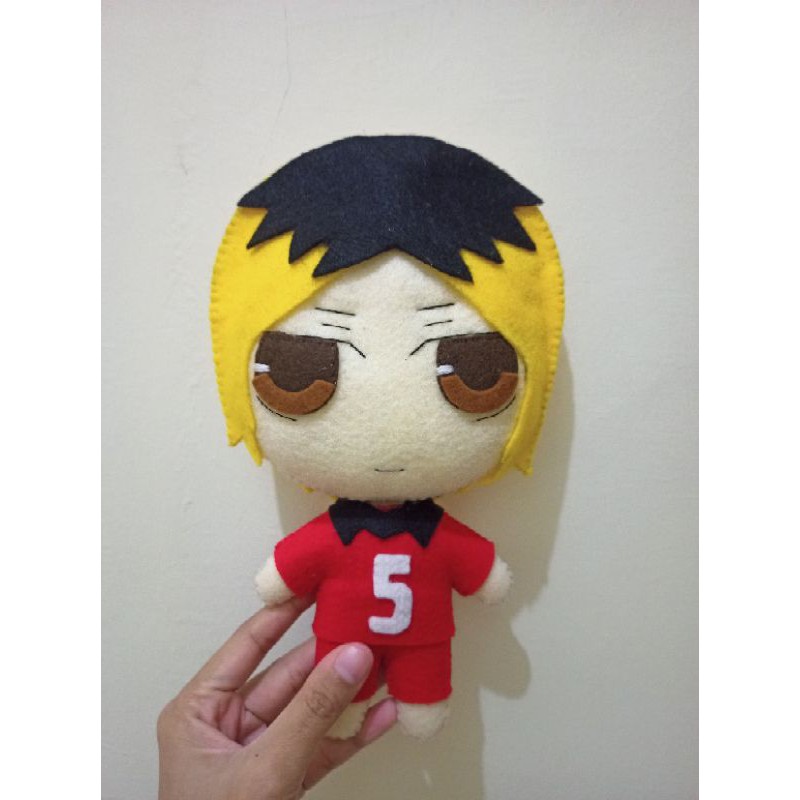 Boneka anime Kenma Haikyuu