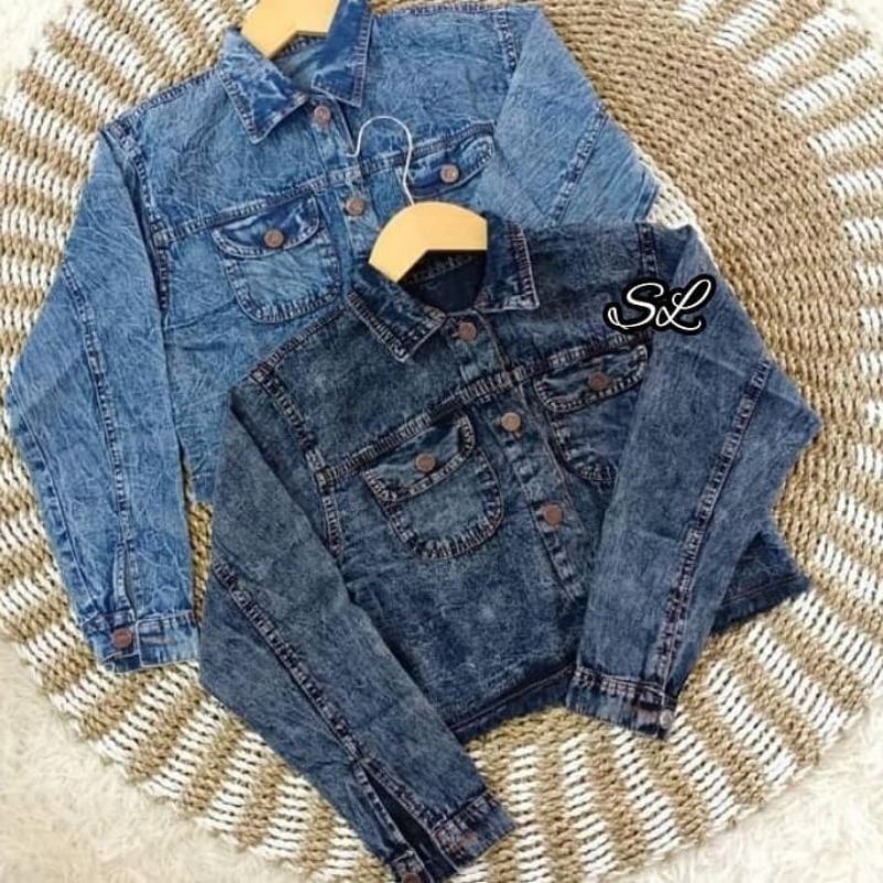 Jaket jeans JAKET JEANS CROP RAWIS JAKET CROP TERBARU TERLARIS TERBEST SELLER!!!