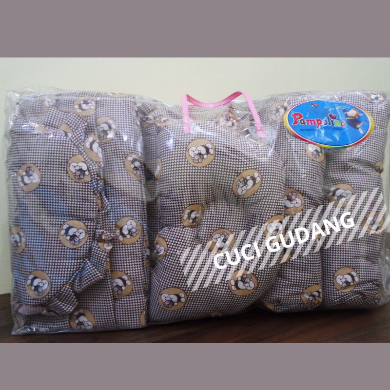 Jual 1SET (isi 6) Alas / Tempat Tidur Bayi Bantal Guling Gendongan Bayi Kado Bayi Malang Murah