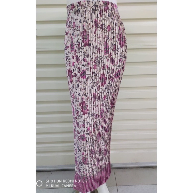 REAL PICT ROK PLISKET BATIK / ROK PLISKET / BAWAHAN KEBAYA / ROK KEBAYA / ROK WISUDA / MOTIF TANJUNG PINK