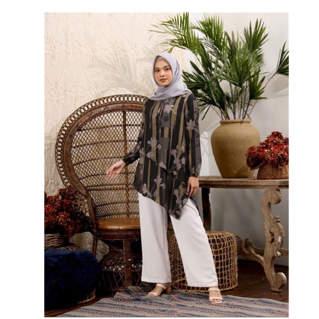 SAFRAN BLOUSE by Heaven Lights open jastip