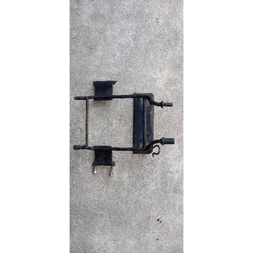 BreketKupingan pangkon lampu depan Honda tiger lama original