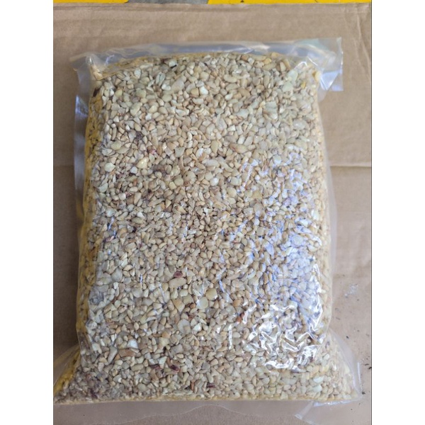 

mede pecahan menir 1/2kg