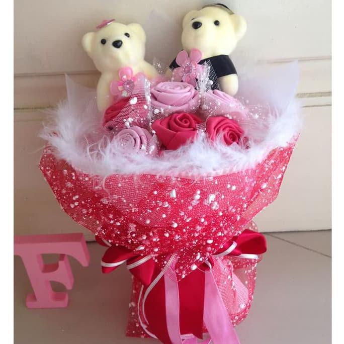 

Produk Unggulan Buket Bunga Valentine/ Kado Ulangtahun/ Kado Anniversary 6B+2Bb
