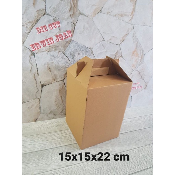 

Kardus Box uk. 15x15x22 cm Kotak Karton Die Cut Tenteng DT