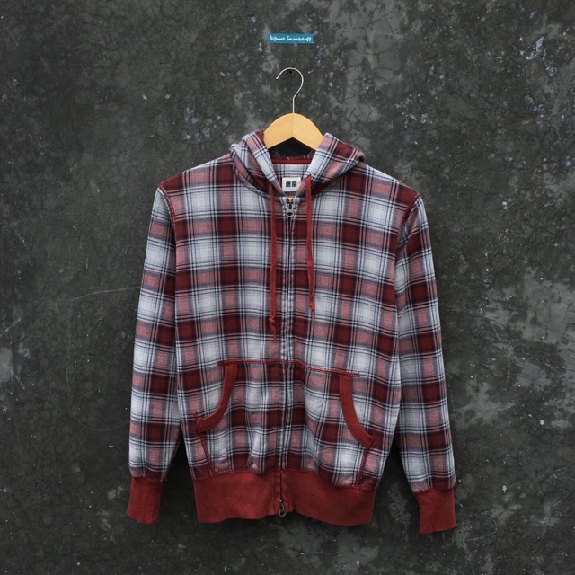 Zip Hoodie Uniqlo Motif