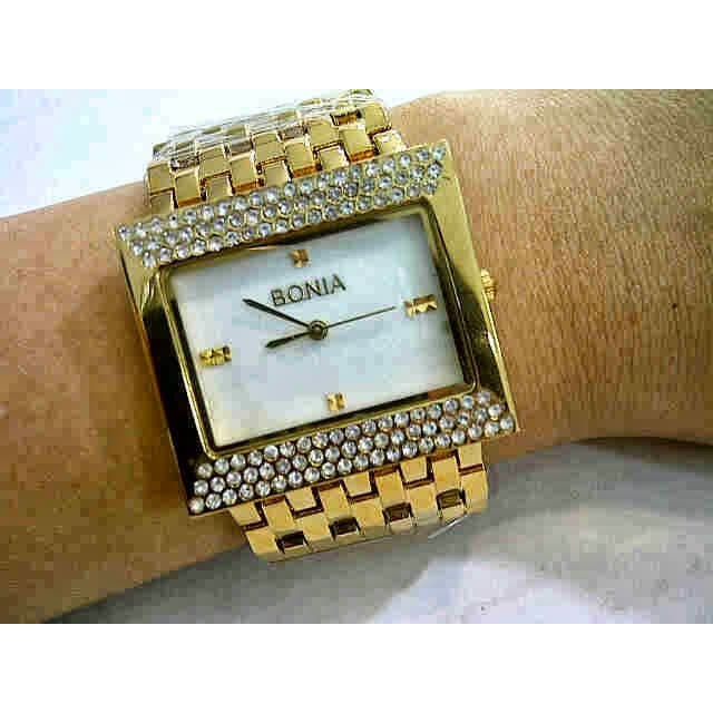 Jam Tangan Wanita / Cewek  Tikar Classic Rantai Gold