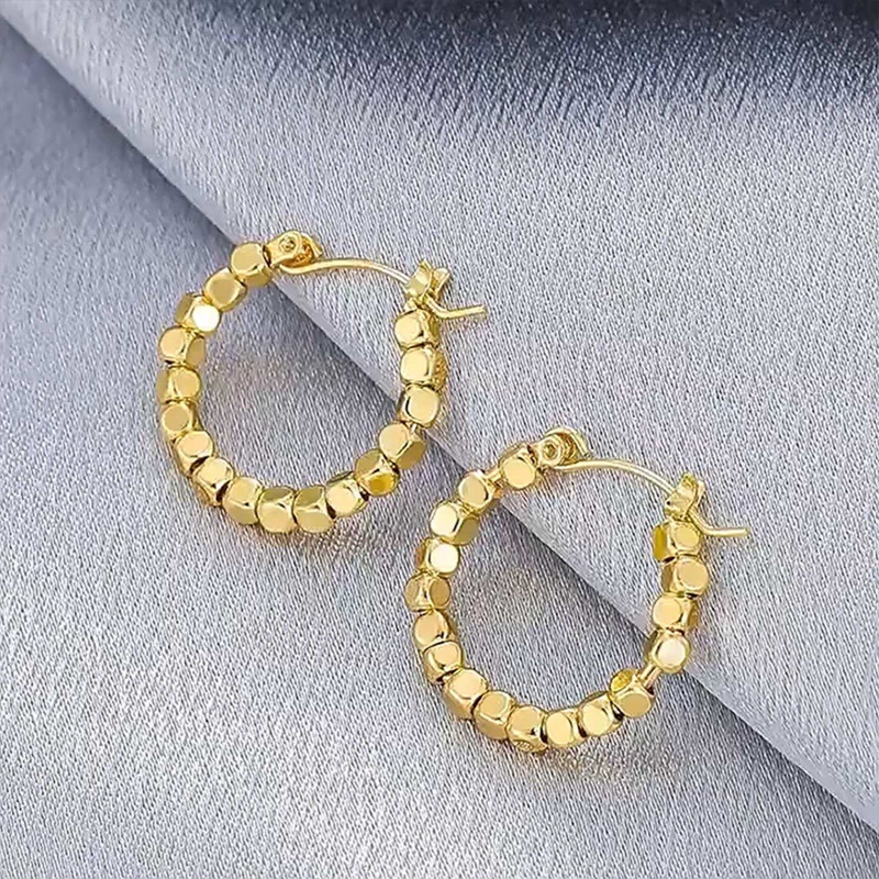 Anting Bentuk Lingkaran Persegi Kecil Warna Emas Gaya Vintage Korea Untuk Wanita