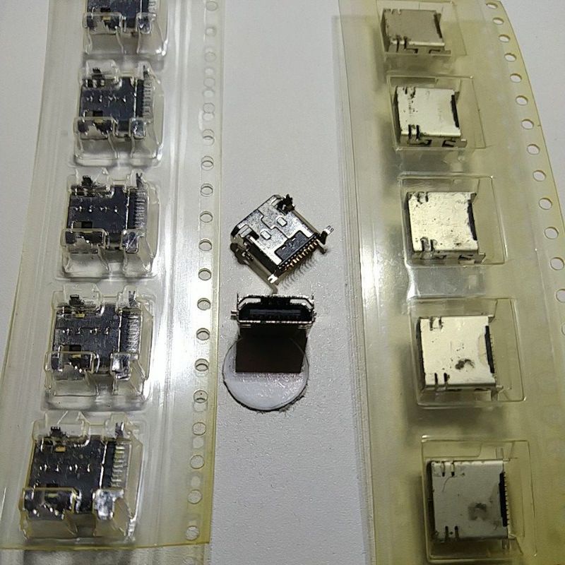 Connector Charger/ Konektor Cas Hp China 12pin DH-08